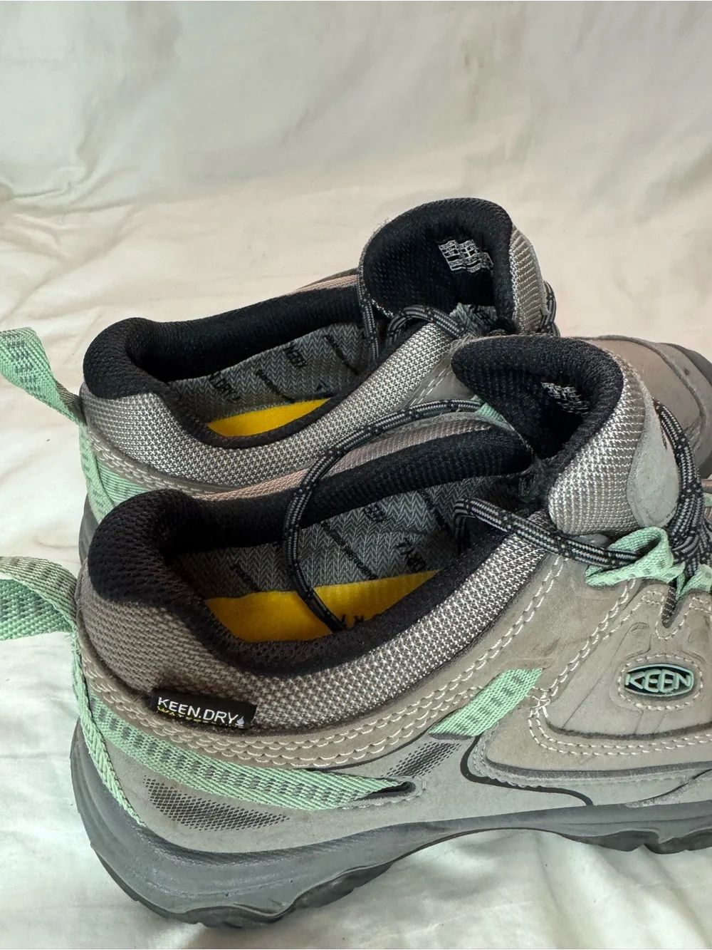 Women's keen Targhee IV Waterproof Hiking Shoe size 8.5